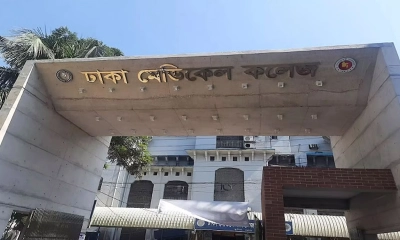 ঝড়-বৃষ্টির সময় বিদ্যুতের খুঁটিতে হাত, প্রাণ গেল শ্রমিকের