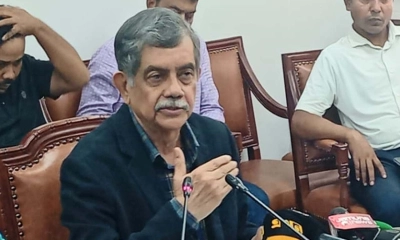 শিক্ষা উপদেষ্টা অধ্যাপক ড. সি আর আবরার। ছবি- সংগৃহীত