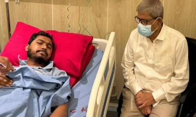 নুরকে দেখতে হাসপাতালে মির্জা ফখরুল