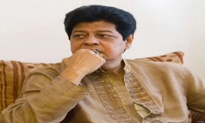 স্মৃতির দেয়ালে ফারুক