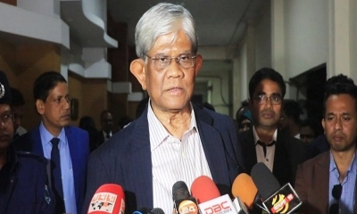 কোনো ব্যক্তি বা দলের কথায় নির্বাচন বন্ধ হবে না: অর্থ উপদেষ্টা
