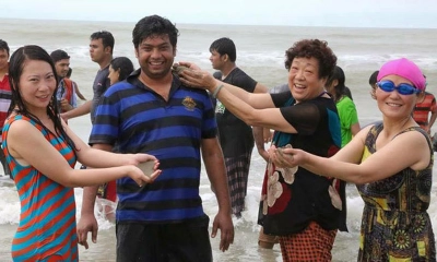 বিদেশি পর্যটক কমায় বাংলাদেশের আয় কমেছে