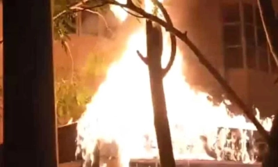 ‘জয় বাংলা’ স্লোগান দিয়ে গ্রামীণ ব্যাংকের শাখায় আগুন