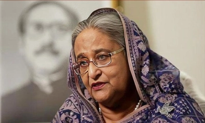 ‘হাসিনা পালায় না’ বলেও পালিয়ে গেলেন
