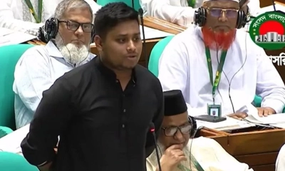 তেলের জন্য রাস্তায় দীর্ঘ সারি, মন্ত্রী কি দেখতে পাচ্ছেন না : হাসনাত আবদুল্লাহ