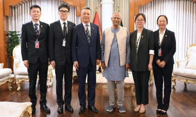 যমুনায় প্রধান উপদেষ্টা অধ্যাপক মুহাম্মদ ইউনূসের সঙ্গে সাক্ষাৎ করেন ঢাকায় হানডা ইন্ডাস্ট্রিজ লিমিটেডের কর্মকর্তারা। ছবি- সংগৃহীত