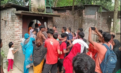 বদলগাছীতে প্রবাসীর বাড়িতে কিশোর গ্যাং’র হামলা
