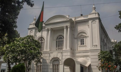 ট্রাইব্যুনালে হাজির না হলে সেনা কর্মকর্তাদের নামে পত্রিকায় বিজ্ঞপ্তি