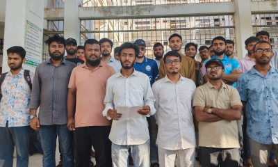 ছাত্র সংসদ চালুসহ ৯ দফা দাবিতে যবিপ্রবি শিক্ষার্থীদের স্মারকলিপি