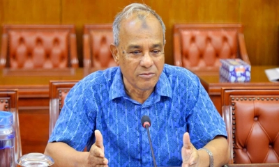 ফরিদপুরে রাস্তা অবরোধকারীরা কেউ ছাড় পাবে না : স্বরাষ্ট্র উপদেষ্টা