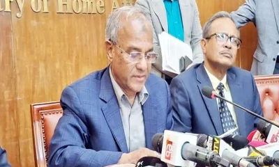 নিরাপত্তা ঝুঁকিতে থাকা ২০ জনকে গানম্যান দেওয়া হয়েছে