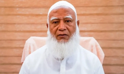 দুই আসনের নির্বাচন নিয়ে জামায়াত আমিরের স্ট্যাটাস