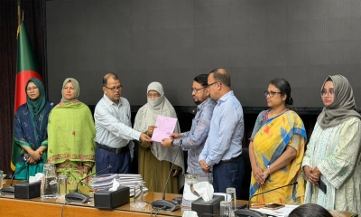 সংরক্ষিত নারী আসনে মনোনয়ন জমা দিল ১১ দলীয় নির্বাচনি ঐক্য