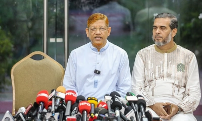 স্বাধীন বাংলাদেশকে মেনেই আমরা রাজনীতি করছি: জামায়াতের আযাদ