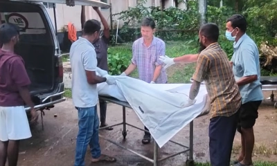 নিহতদের মরদেহ খাগড়াছড়ি সদর হাসপাতালে নিয়ে আসা হয়। ছবি- সংগৃহীত