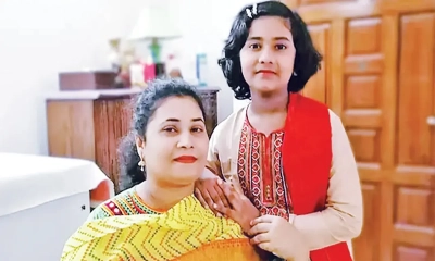 দুই হাজার টাকা চুরি করে ধরা পরে মা-মেয়েকে হত্যা