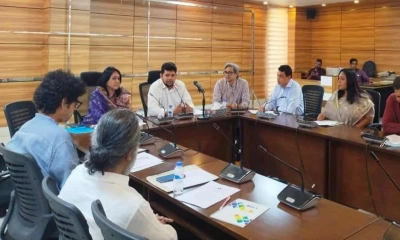 অনুদানপ্রাপ্ত চলচ্চিত্রের মানোন্নয়নে মন্ত্রণালয় সহযোগিতা করবে: উপদেষ্টা মাহফুজ
