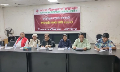 সংসদ সদস্যদের ‘মান উন্নয়ন’ দরকার’: মান্না