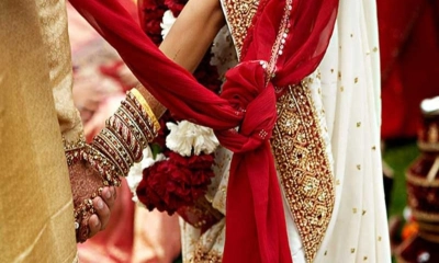 বিয়ের পিড়িতে বর বদল, হুলুস্থুল কাণ্ড