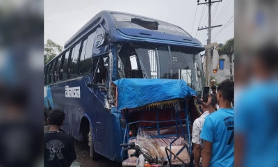 মনোহরগঞ্জে ৪ গাড়ির সংঘর্ষ, নিহত ১