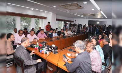 যুদ্ধ পরিস্থিতিতে বিদ্যুৎ ব্যবহারে সাশ্রয়ী হওয়ার আহ্বান মন্ত্রীর