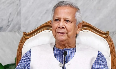 ৩ দলের সঙ্গে বৈঠকে প্রধান উপদেষ্টা