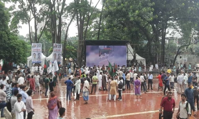 এনসিপির সমাবেশে দেখানো হচ্ছে জুলাই আন্দোলনের ভিডিও