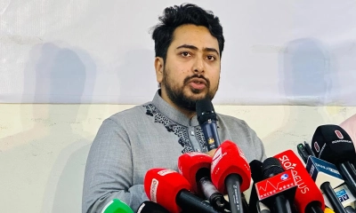 জুলাই সনদ নিয়ে ছলচাতুরী করছে সরকার : নাহিদ ইসলাম