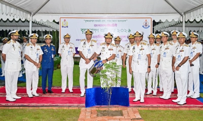 নৌবাহিনীর ‘বৃক্ষরোপণ অভিযান-২০২৬’ উদ্বোধন করলেন নৌবাহিনী প্রধান