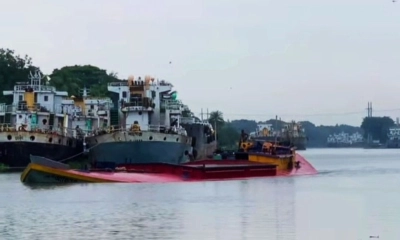 ওয়াপাড়া নৌবন্দরে নাব্যতা সংকট, বাড়ছে জাহাজ ডুবির ঝুঁকি