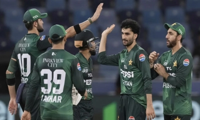 ৯৩ রানের জয়ে এশিয়া কাপ শুরু পাকিস্তানের