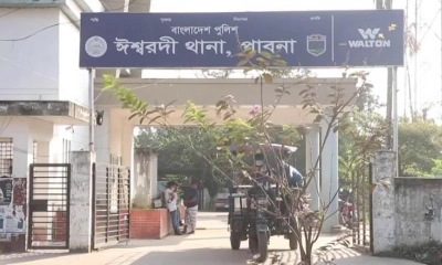 ঈশ্বরদী কলেজে ছাত্রদল-শিবির সংঘর্ষ-ভাঙচুর, মামলা দায়ের