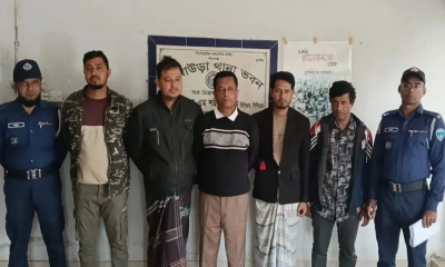 আ.লীগের উপদেষ্টাসহ গ্রেপ্তার ৫