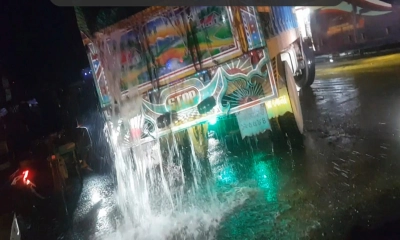 পুঠিয়া উপজেলায় প্রতিদিন শত শত মাছবাহী ট্রাক চলাচল করছে।   ছবি- রূপালী বাংলাদেশ