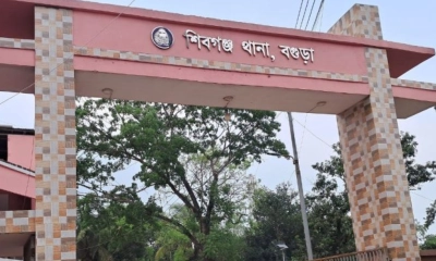 বগুড়ায় মা-ছেলেকে কুপিয়ে হত্যা, কিশোর নিখোঁজ