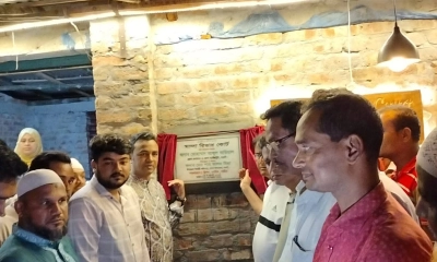 সওজের জায়গা দখল করে বৈষম্যবিরোধী ৩ ছাত্রের বিরুদ্ধে রেস্টুরেন্ট গড়ার অভিযোগ