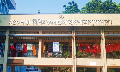যশোর হাসপাতালে ওষুধ চুরিসহ নানা অনিয়মের অভিযোগ