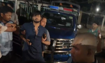 শাহবাগ থানায় ছাত্রদল-শিবিরের ধাওয়া-পাল্টাধাওয়া, সাংবাদিকসহ আহত কয়েকজন 