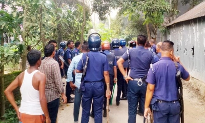 বেড়ায় সংঘর্ষে ১ জনের মৃত্যু, ১৪৪ ধারা জারি