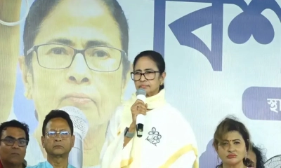 বিজেপি জ্বলছে আর লুচির মতো ফুলছে : মমতা