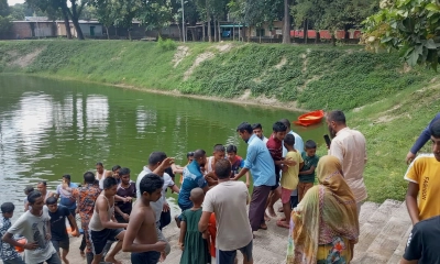 পুকুরপাড়। ছবি- রূপালী বাংলাদেশ