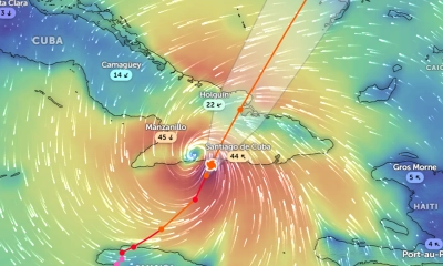 ঘূর্ণিঝড় ‘মেলিসা’-এর কারণে জ্যামাইকায় বিমান চলাচল বন্ধ