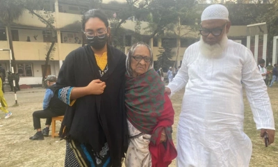 ১১০ বছর বয়সেও ভোট দিলেন জমিরন নেসা