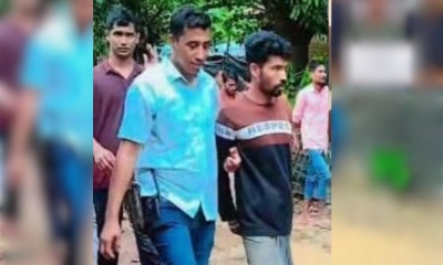 গ্রেপ্তারদের মধ্যে একজন। ছবি- রূপালী বাংলাদেশ
