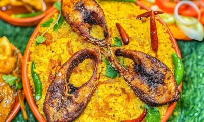 বৃষ্টির দিনে খিচুড়ি কেন বাঙালির প্রিয়?