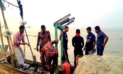 ছেলেকে বাঁচাতে গিয়ে নদীতে ঝাঁপ, মায়ের মরদেহ উদ্ধার