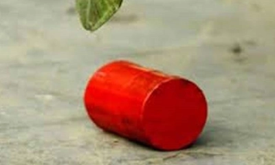 ফার্মগেটে হলিক্রস কলেজ ও চার্চের সামনে ককটেল বিস্ফোরণ