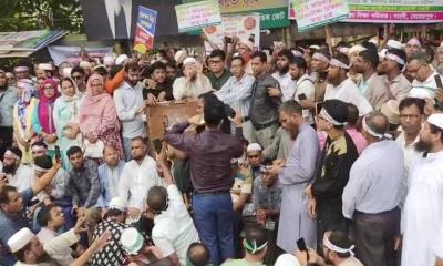 আন্দোলনরত শিক্ষকদের শহীদ মিনারেই রাত কাটানোর ঘোষণা