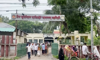 নরসিংদী কোর্ট । ছবি- রূপালী বাংলাদেশ