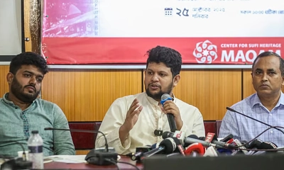 কথা বলছেন তথ্য উপদেষ্টা মাহফুজ আলম। ছবি - সংগৃহীত কথা বলছেন তথ্য উপদেষ্টা মাহফুজ আলম। ছবি - সংগৃহীত